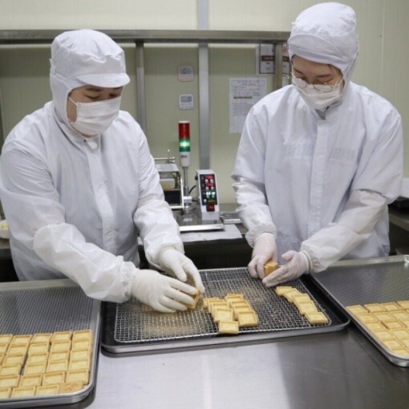 [춘천] 청춘 샌드 쿠키 선물세트 수제쿠키 답례품 간식 글루텐프리 24g x 8ea - 강원곳간.com